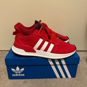 Mens Red Adidas Size 10
